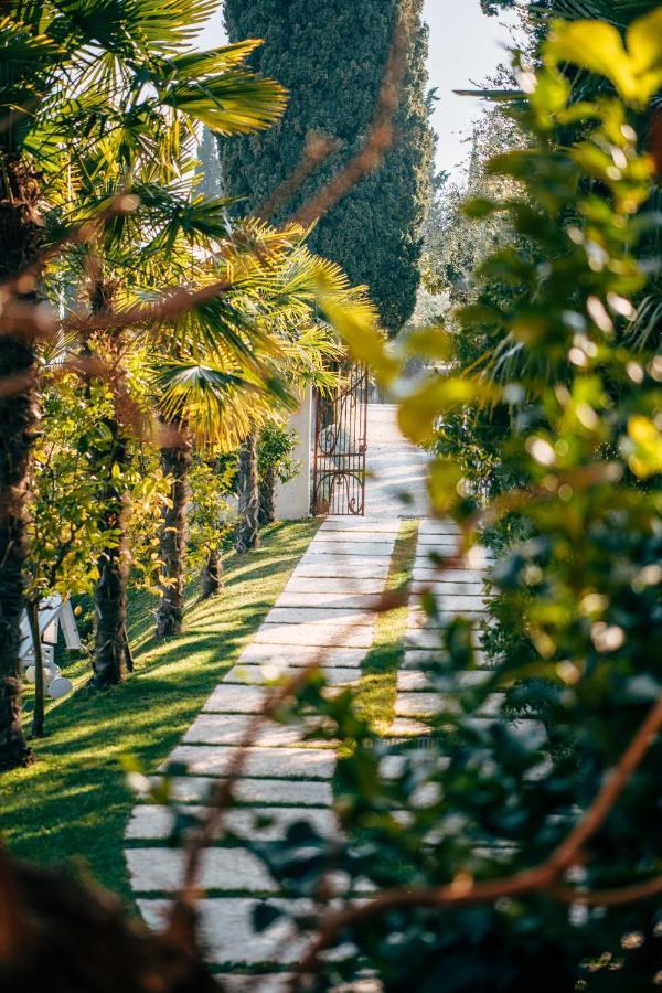 Borgo Il Mezzanino Villa Salo Luaran gambar